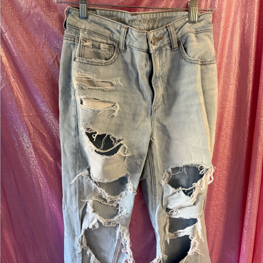 american eagle ripped jeans